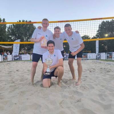 1e plaats De Vries en Verburg Bedrijven dinsdag